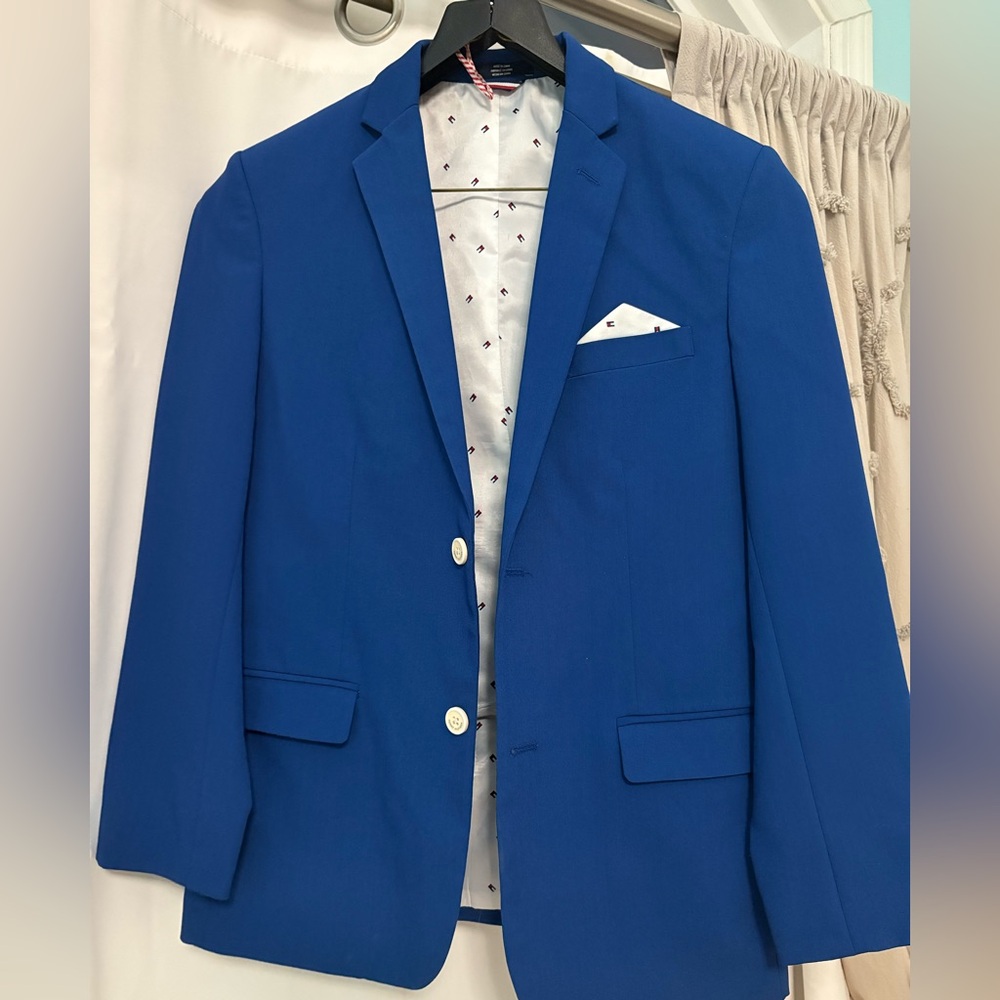 Tommy Hilfiger boys Blue and White Jacket size 16